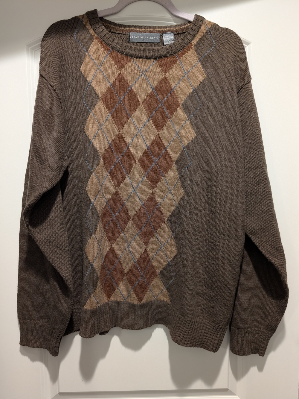 Oscar de la Renta Men’s Brown Argyle Crewneck Sweater